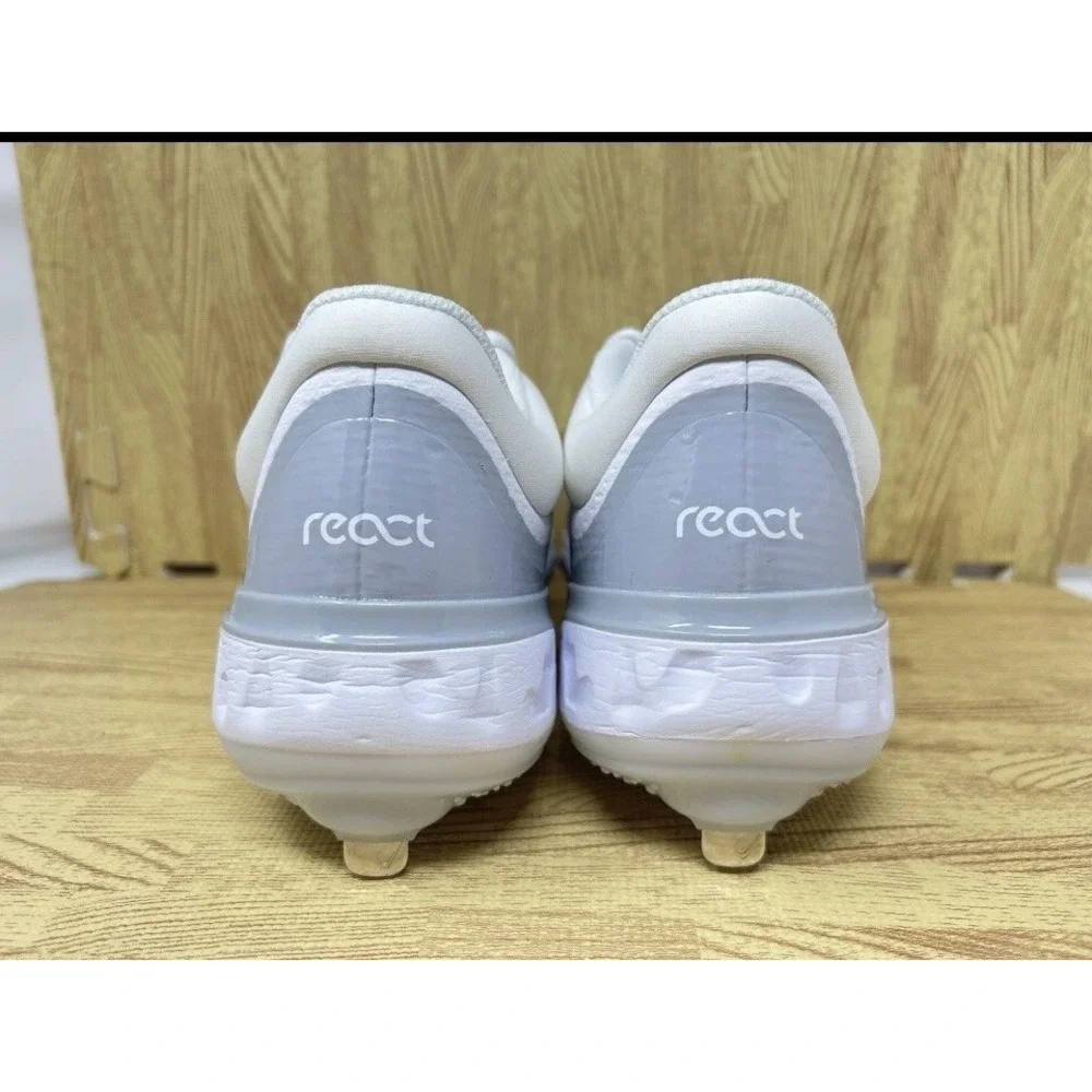 Nike Alpha Huarache Elite 4 Size 8 Grey White Metal Baseball‎ Cleats FD2745-104